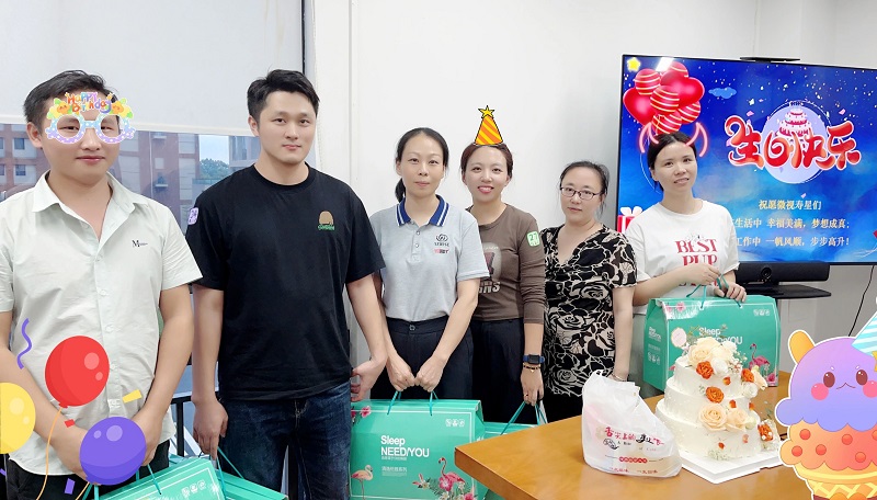 温暖相伴，共同成长丨微视光电举办第四季度员工生日会